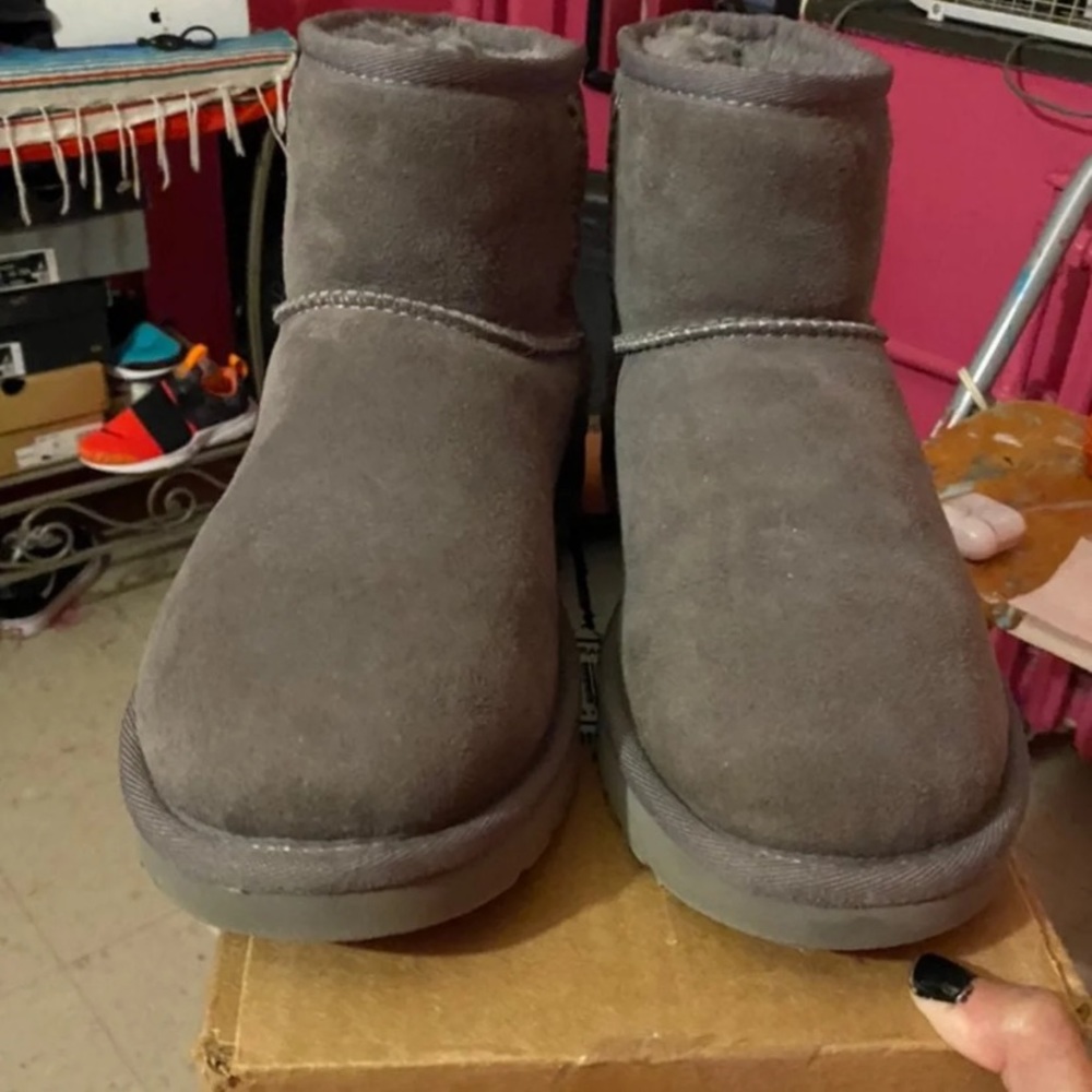 Mini UGG II Boots
